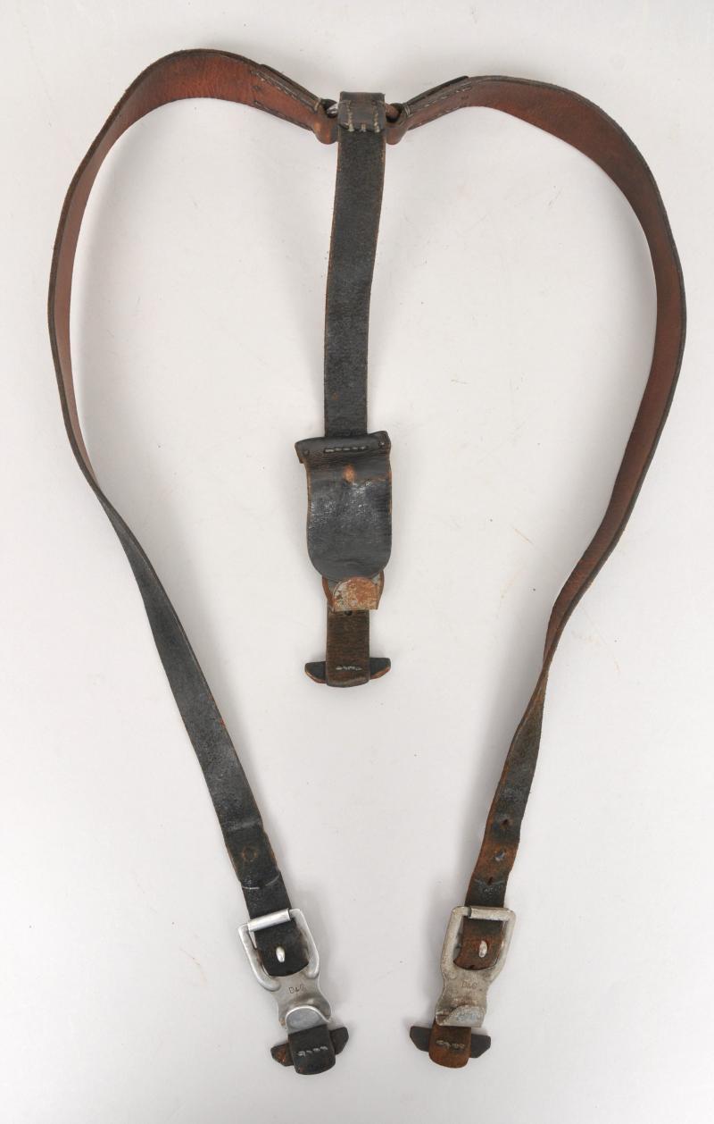 WW2 German Mounted Pattern Y Straps As Used By Luftwaffe Ground Troops1940