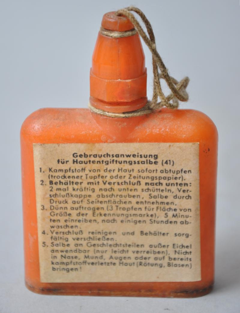 WW2 German Anti-Gas Weapons Decontamination Bottle 1943