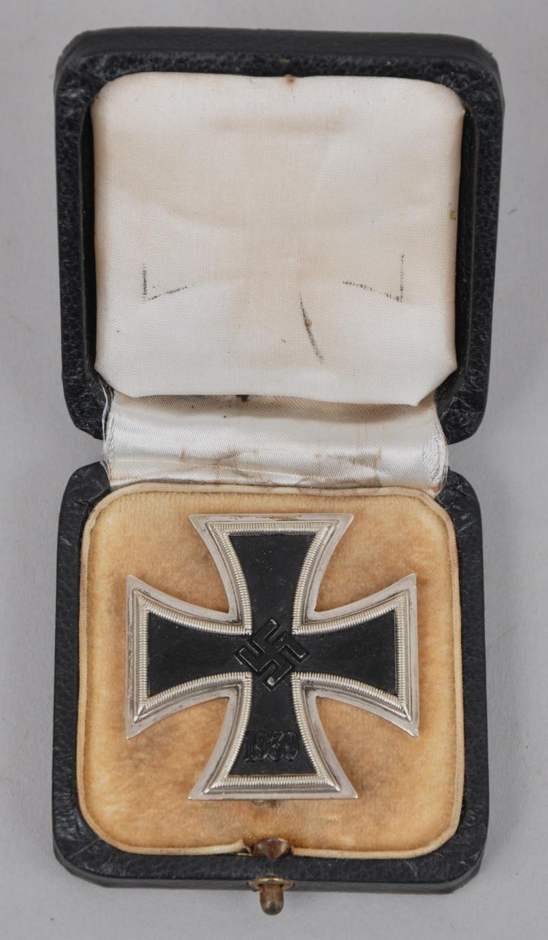 WW2 German Iron Cross First Class & Case -Maker Numbered 20 , Zimmermann