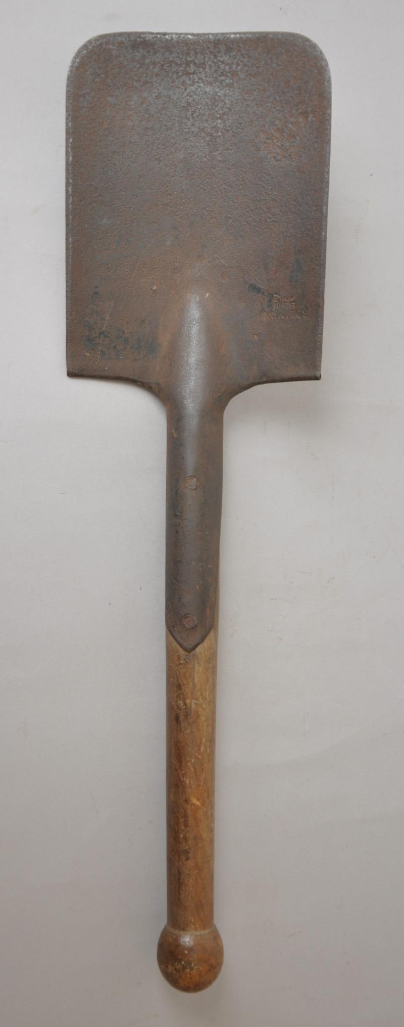 WW2 German Straight Entrenching Tool - Rare 1943 Date