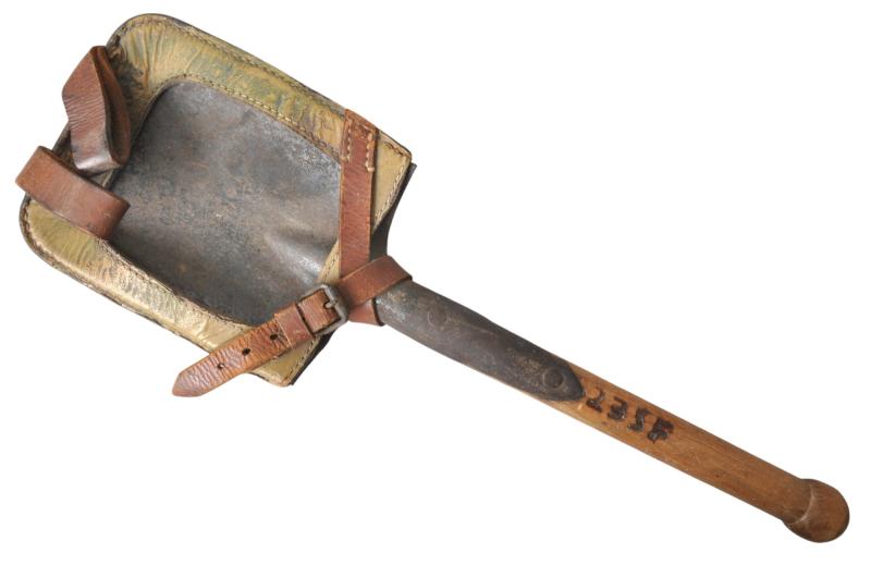 WW2 German Tan Prestoff Straight Shovel With Two Tone Camouflage