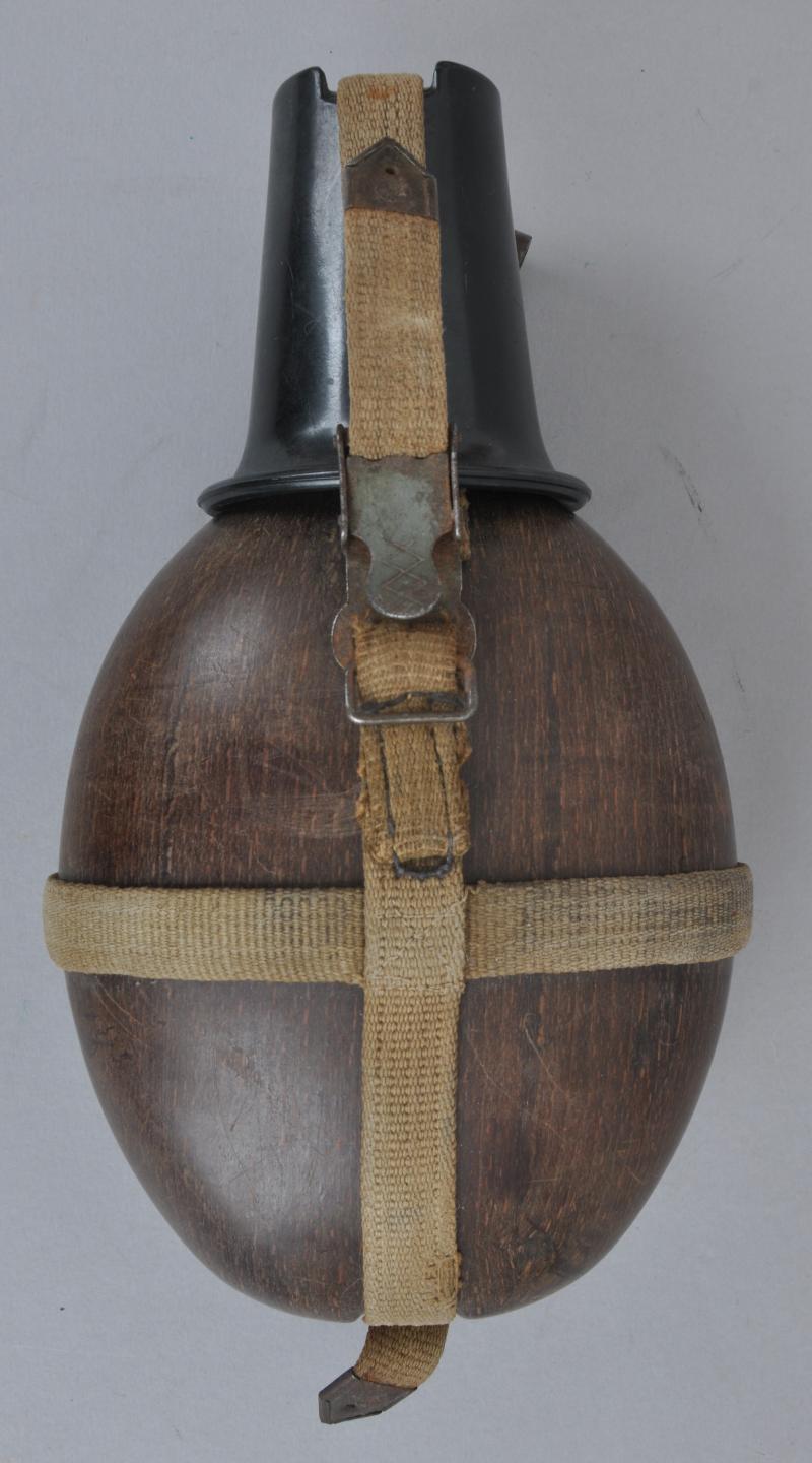 WW2 German Tropical Waterbottle 1942