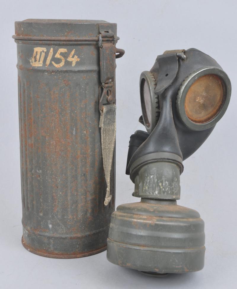 WW2 German Gas Mask & Canister - Uncleaned & As Found