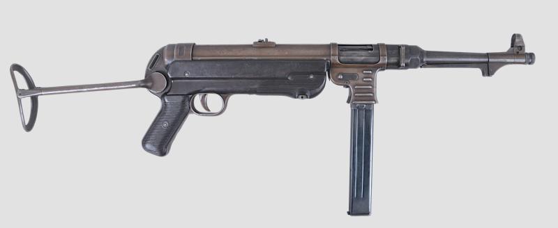 WW2 German MP40 Sub Machine Gun
