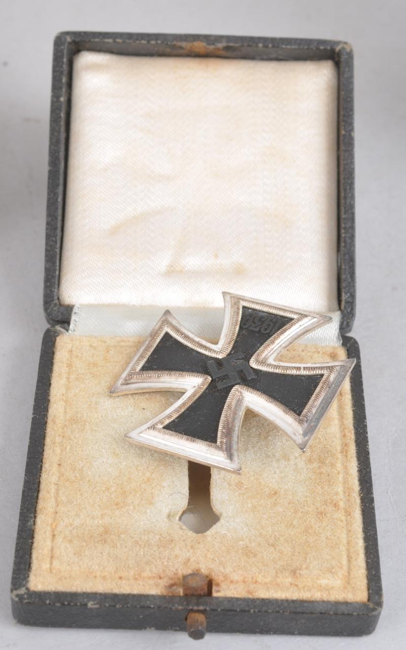 WW2 German Boxed Iron Cross First Class With Card Packaging